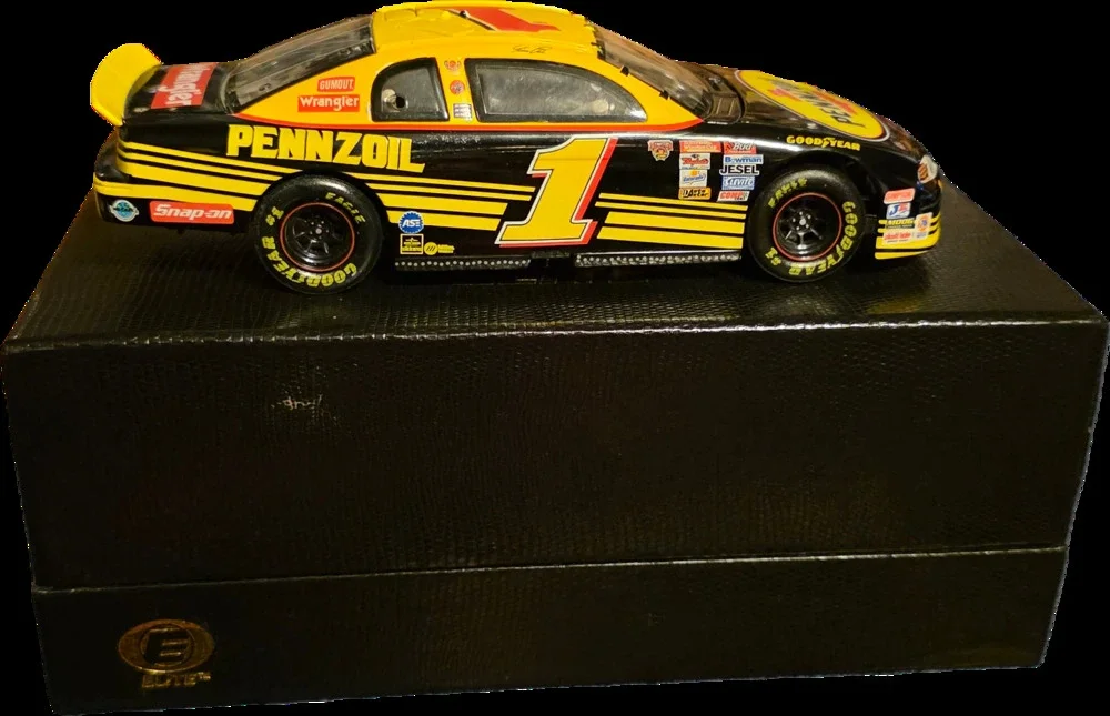 1998 Steve Park #1 Pennzoil Wrangler Monte Carlo 1/24 Action Elite #3047